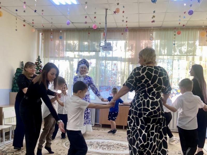 Волшебство новогодних праздников в детском саду