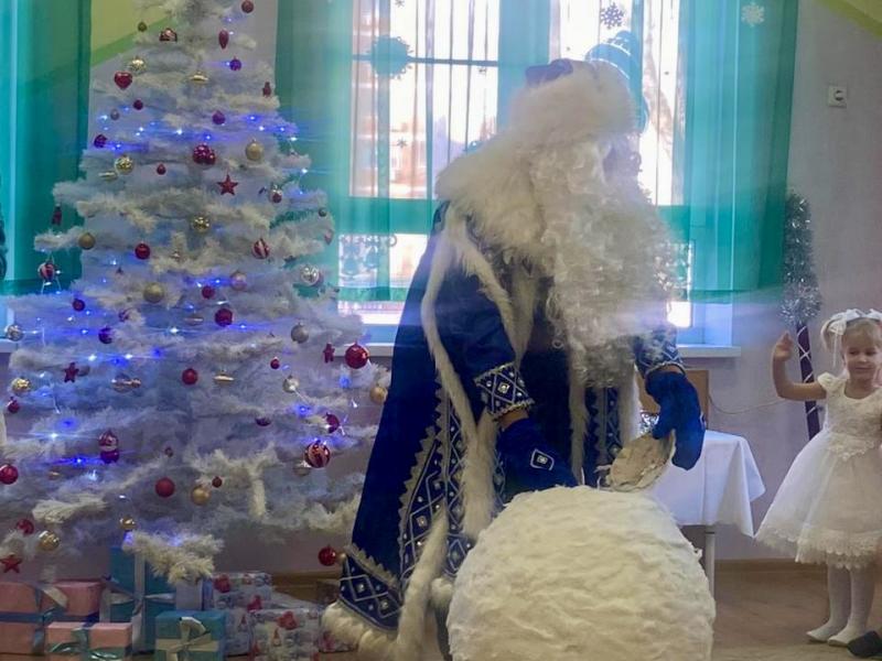 Волшебство новогодних праздников в детском саду